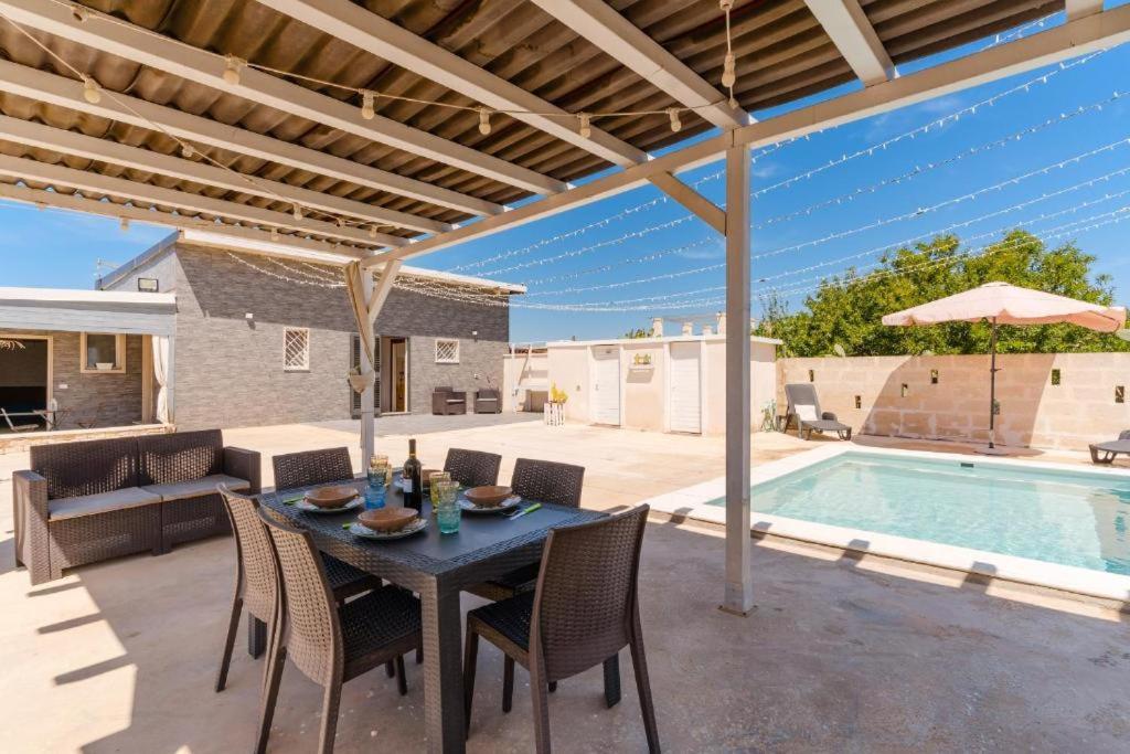 Villa Dilauro Con Piscina Torre Ovo Eksteriør billede
